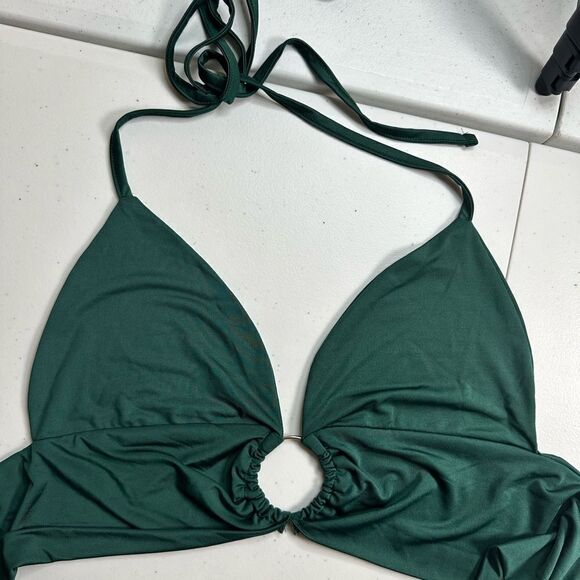 NWOT Pretty Little Things Green Halter Wrap Top Swimsuit Top - Size 12 - Picture 3 of 4